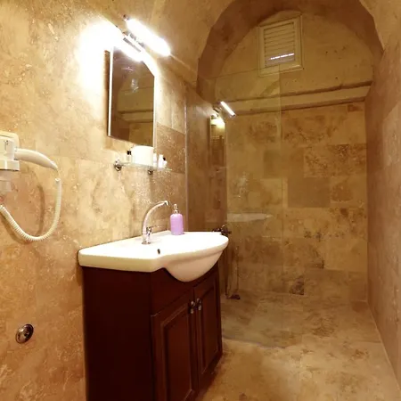 Eliz Cave House Hotel *